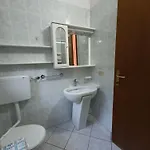 Two Storey Flat With Garden *